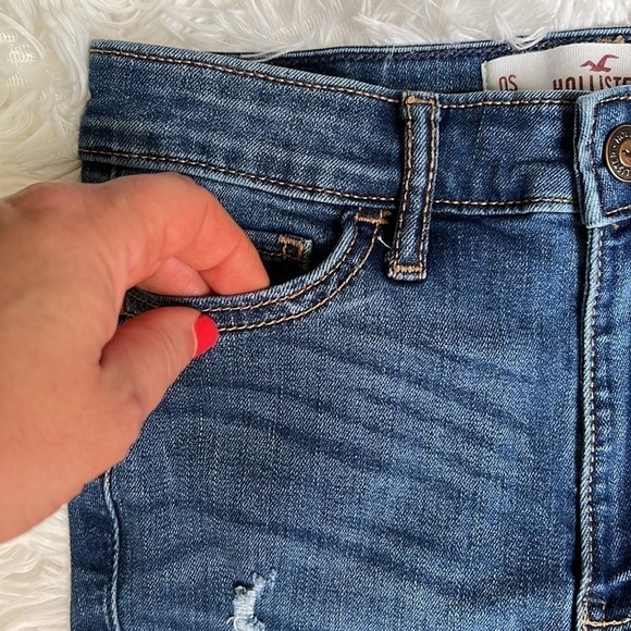 HOLLISTER High Rise Super Skinny Distressed Raw Hem Jeans, Size W24/L28, GUC. - Picture 6 of 10